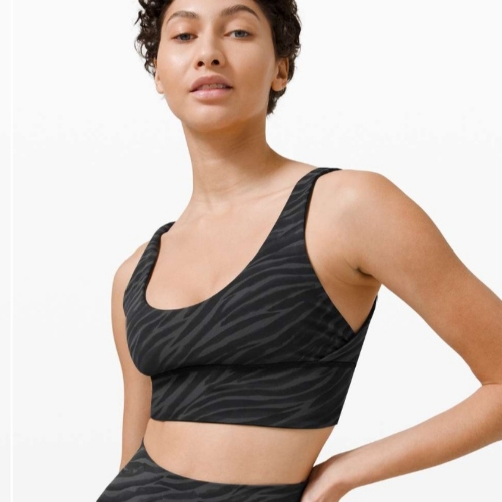 Lululemon Align Reversible Bra *Light Support, A/B Cups Black / Le Tigre Camo De